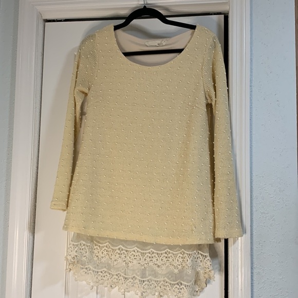Areve Cream Sweater with Lace Detail​​​​ - Picture 1 of 6